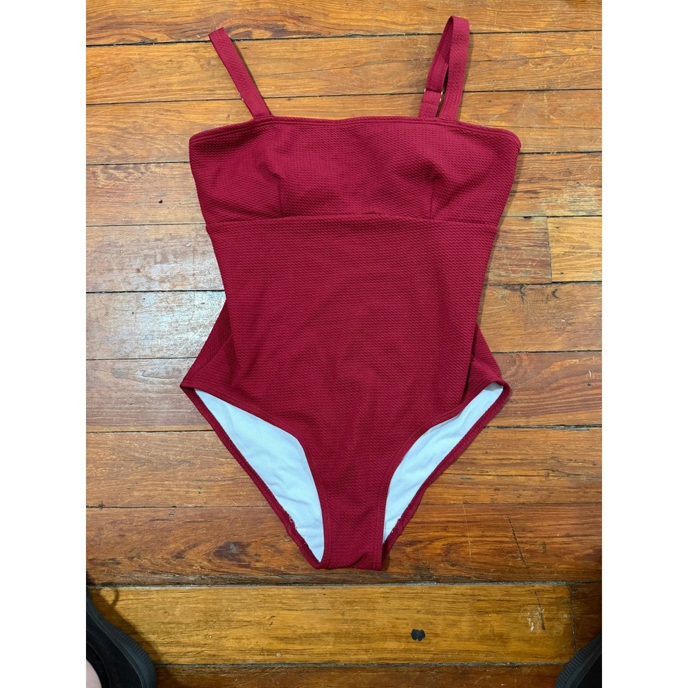 Molybell Womens Textured One Piece Swimsuit Burgundy Square Neck Medium